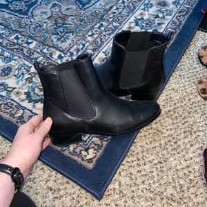 Black Chelsea Boot